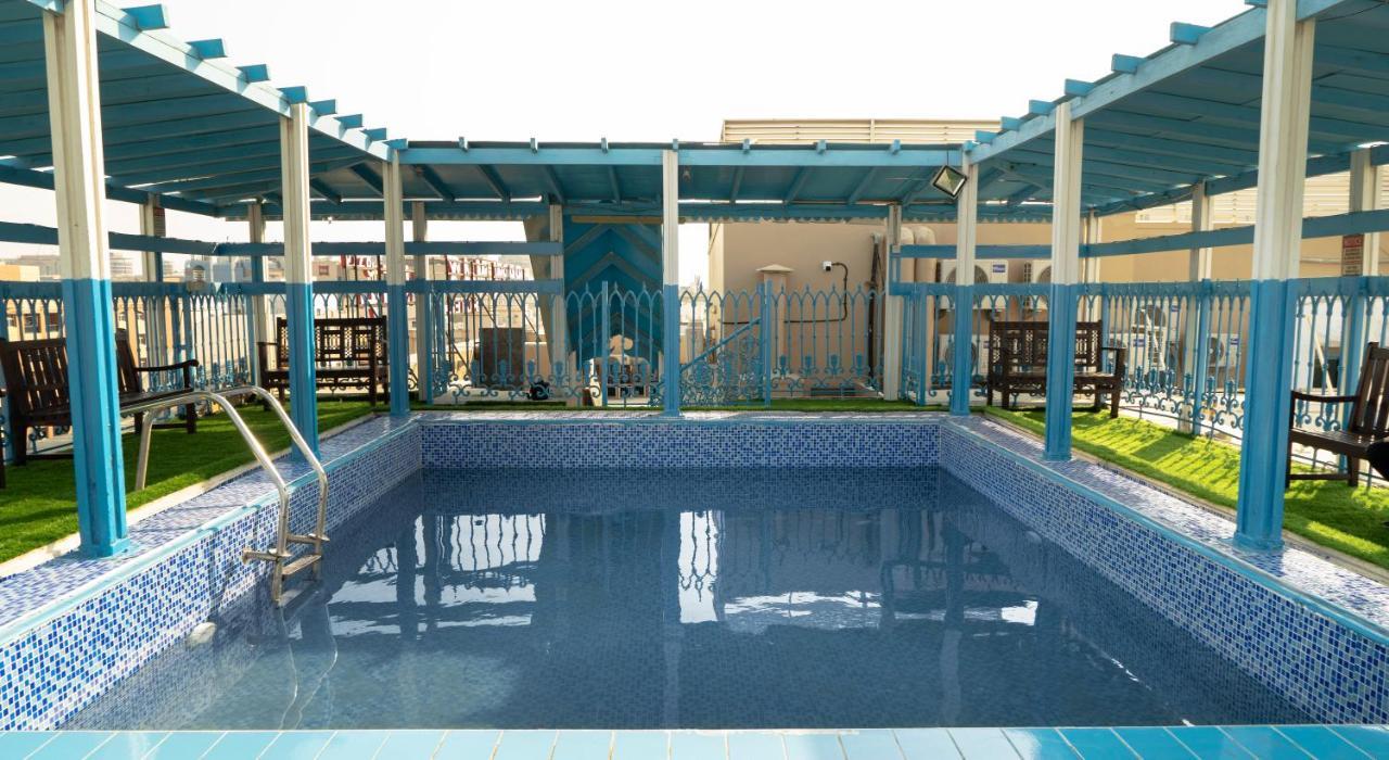 Boonmax Hotel ドバイ エクステリア 写真